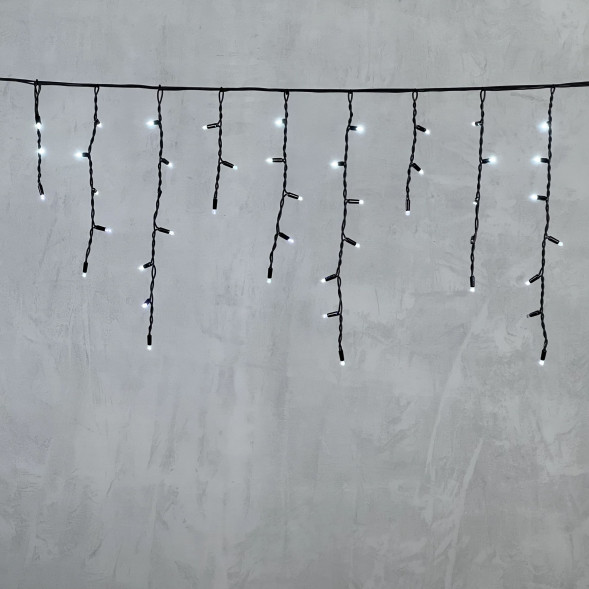 Светодиодная бахрома с колпачком 3,1*0,5 м., 120 холодных белых LED ламп, мерцание, каучуковый черный провод, LTC (LL120BLW-1-2W) 
