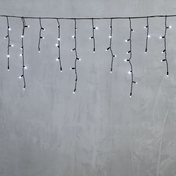  Светодиодная бахрома с колпачком 3,1*0,5 м., 120 холодных белых LED ламп, черный провод ПВХ, IP65, LTC (PIL120CAP-11-2W)  
