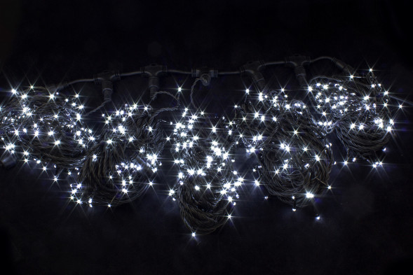 Гирлянда на дерево 5*20 м., 220V, 665 холодных белых LED ламп, черный каучук, Winner Light (w.07.7B.665*5+) 