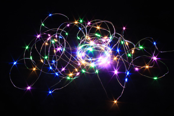 Светодиодная нить Роса 5 м., 50 разноцветных LED ламп, прозрачный провод, Winner (m.01.4T.50-) 