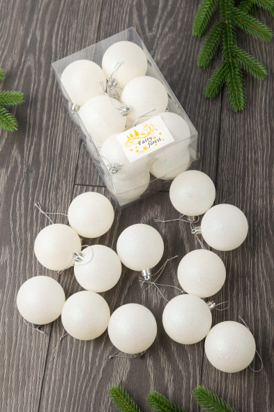 Набор пластиковых шаров Вероника 60 мм., белый глиттер, 12 шт., ЕлкиТорг (150223) оптом