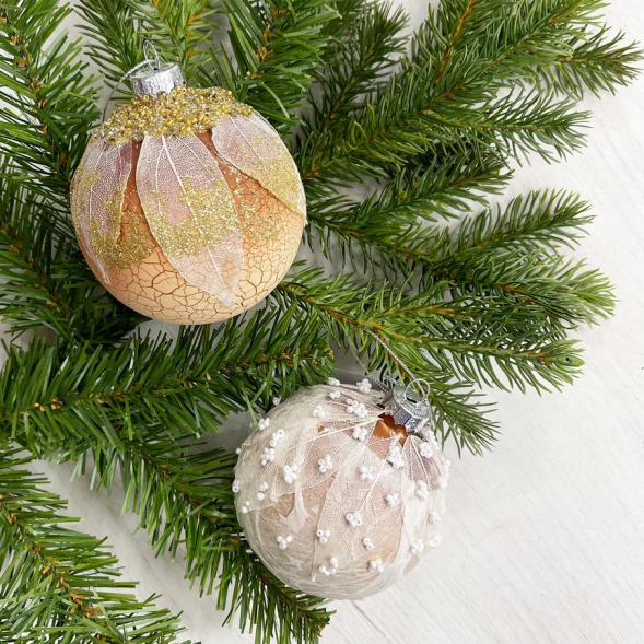 Набор стеклянных шаров Райский сад 80 мм., 12 шт., песочный, Christmas DeLuxe (86802)  