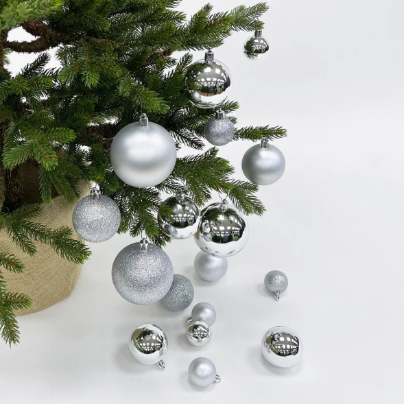 Набор пластиковых шаров Гамма 46 шт, серебро, Christmas DeLuxe (88021) 