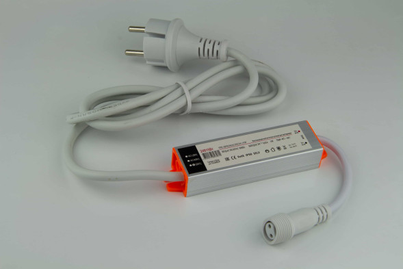 Импульсный источник питания 220/24 В, 15 Вт, Белый провод, Teamprof (TPF-SPS220AC/DC24-15W) 