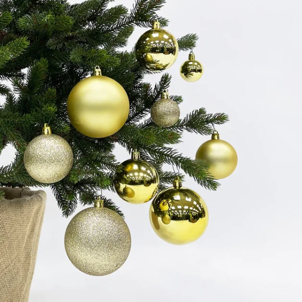 Набор пластиковых шаров Гамма 46 шт., золото, ChristmasDeLuxe (88023) 