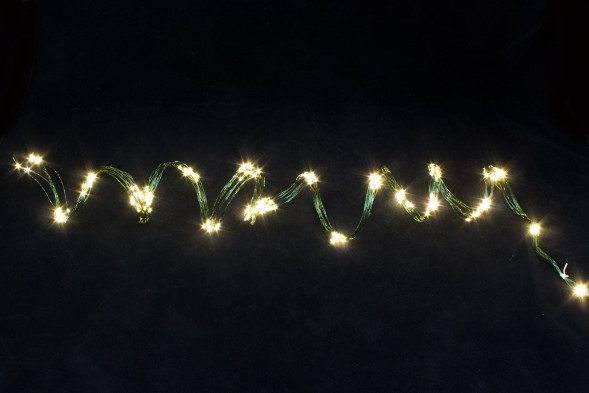 Светодиодная роса-хвост 2 м., 10 лучей, 200 теплых белых LED ламп, зеленый провод, Winner Light (ww.18.4G.200) 