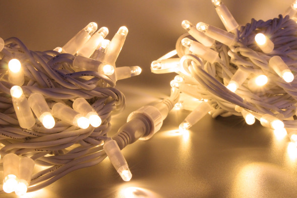 Светодиодная нить 100 теплых белых LED ламп, 10 м., 220В, статика, белый резиновый провод, Teamprof (TPF-S10C-220V-RW/WW) 