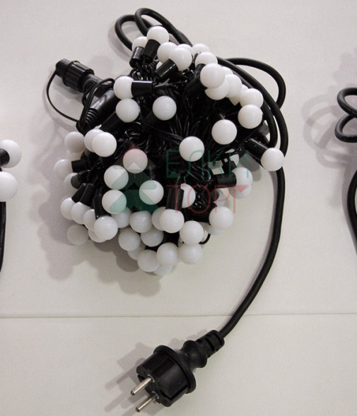 Светодиодная гирлянда шарики Fiesta, 10 м., 100 RGB LED ламп 18 мм, черный ПВХ, LTC (MB100-1-2RGB) 