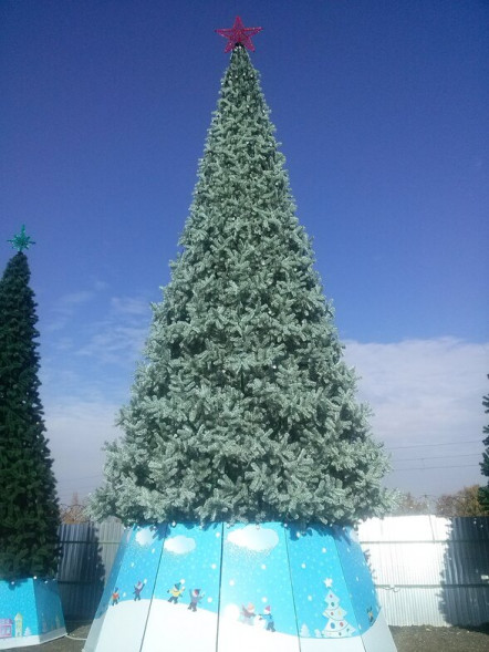 Уличная искусственная елка Альпийская изумрудная 8 м., ствольная, ПВХ, Green Trees (GT8APVCBL) 
