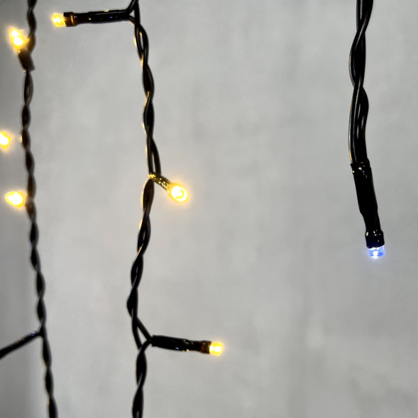 Светодиодная бахрома 3,1*0,5 м., 150 теплых белых LED ламп, мерцание, черный провод ПВХ, LTC (PIL150BLW-11-2WW) 