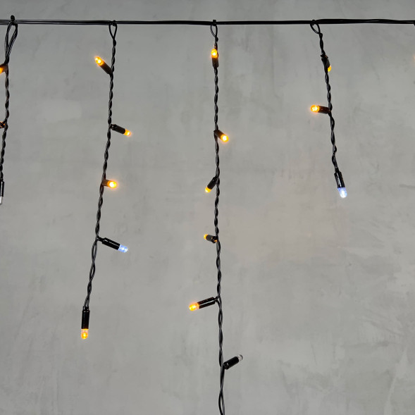 Светодиодная бахрома с колпачком 3,1*0,5 м., 120 желтых LED ламп, мерцание, черный провод ПВХ, IP65, LTC (PIL120BLWCAP-11-2Y) 