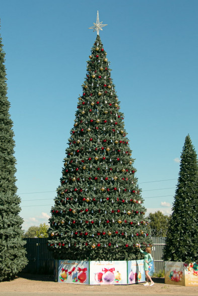 Уличная елка Уральская зеленая 20 м., каркасная, ПВХ, Green Trees (GT20URPVC) 