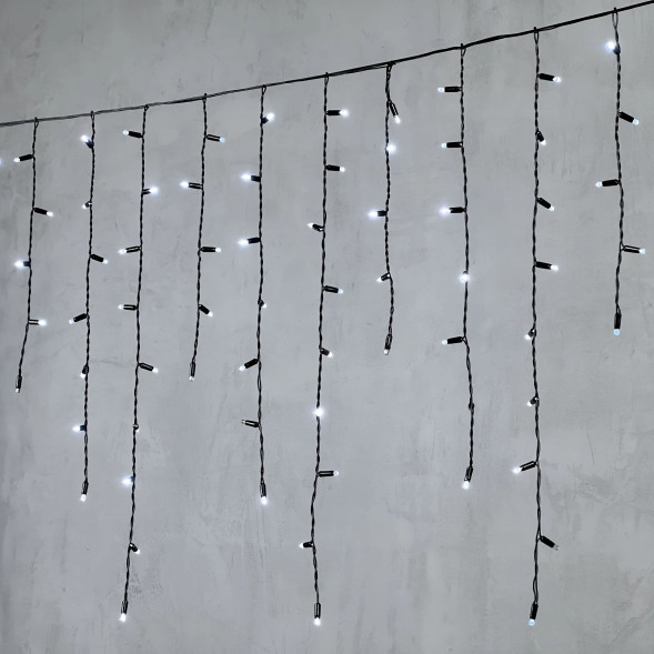Светодиодная бахрома с колпачком 3,2*0,9 м., 180 холодных белых LED ламп, мерцание, черный провод ПВХ, IP65, LTC (PIL180BLWCAP-11-2W) 