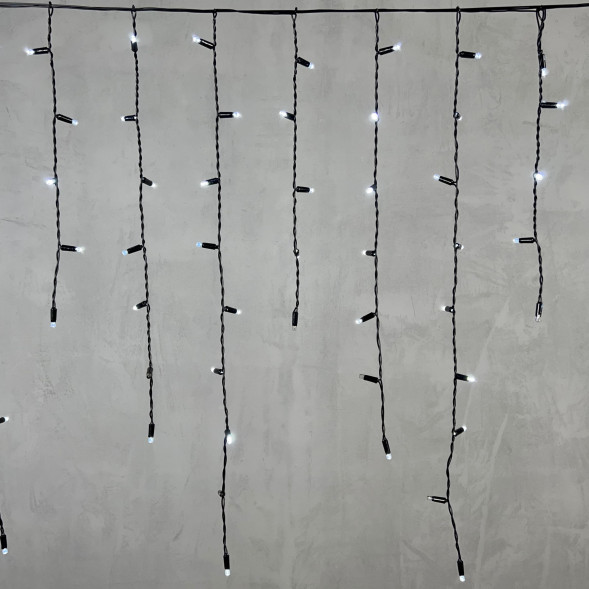 Светодиодная бахрома с колпачком 3,2*0,9 м., 180 холодных белых LED ламп, мерцание, черный провод ПВХ, IP65, LTC (PIL180BLWCAP-11-2W) 