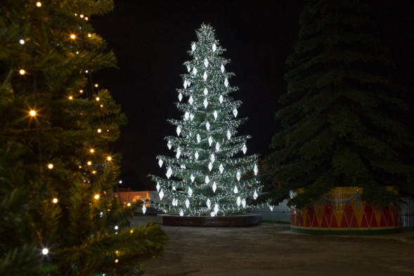 Уличная светодинамическая елка Лесная зеленая 12 м., ствольная, Литая, Green Trees (GT12LESPELED) 